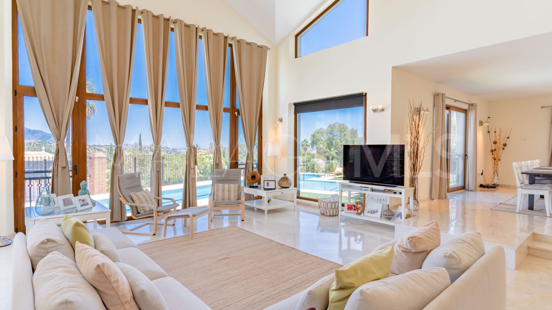 For sale La Cala Golf Resort villa with 5 bedrooms