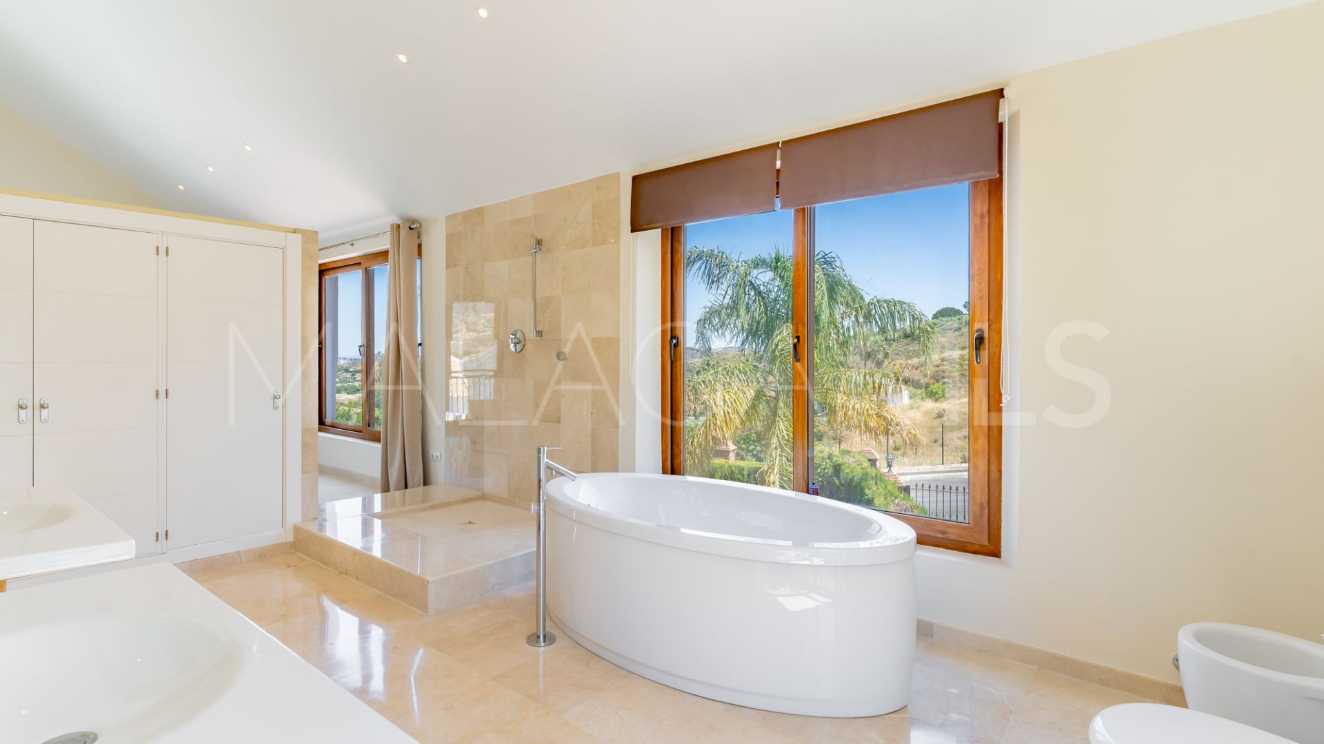 For sale La Cala Golf Resort villa with 5 bedrooms