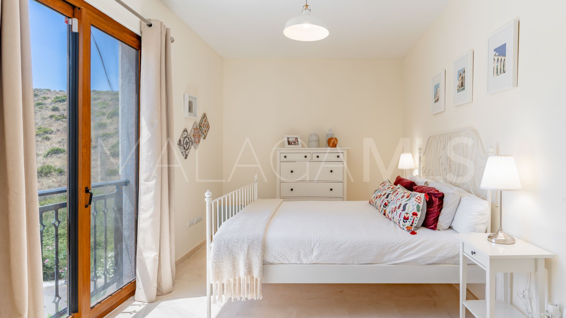 For sale La Cala Golf Resort villa with 5 bedrooms