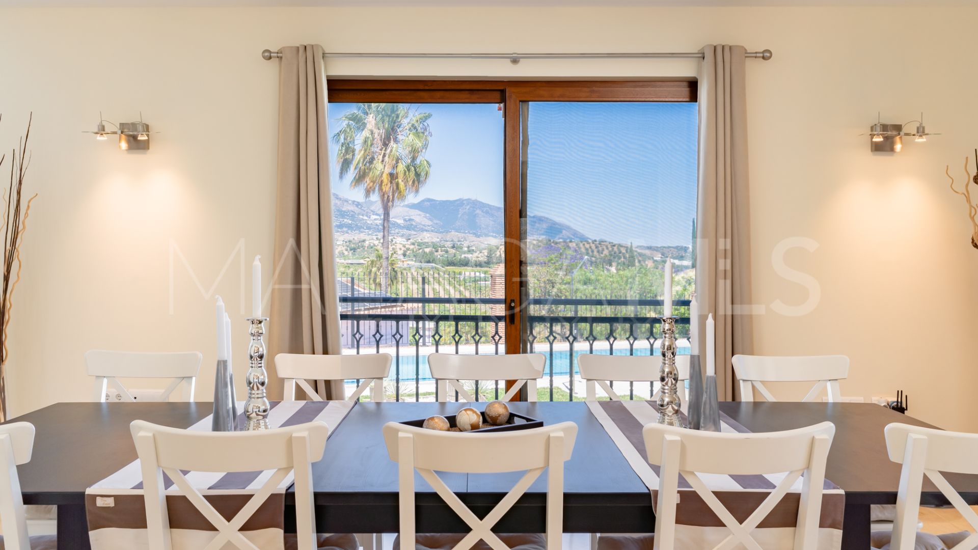 For sale La Cala Golf Resort villa with 5 bedrooms