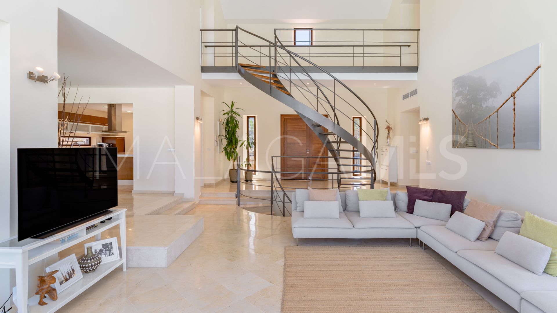 For sale La Cala Golf Resort villa with 5 bedrooms