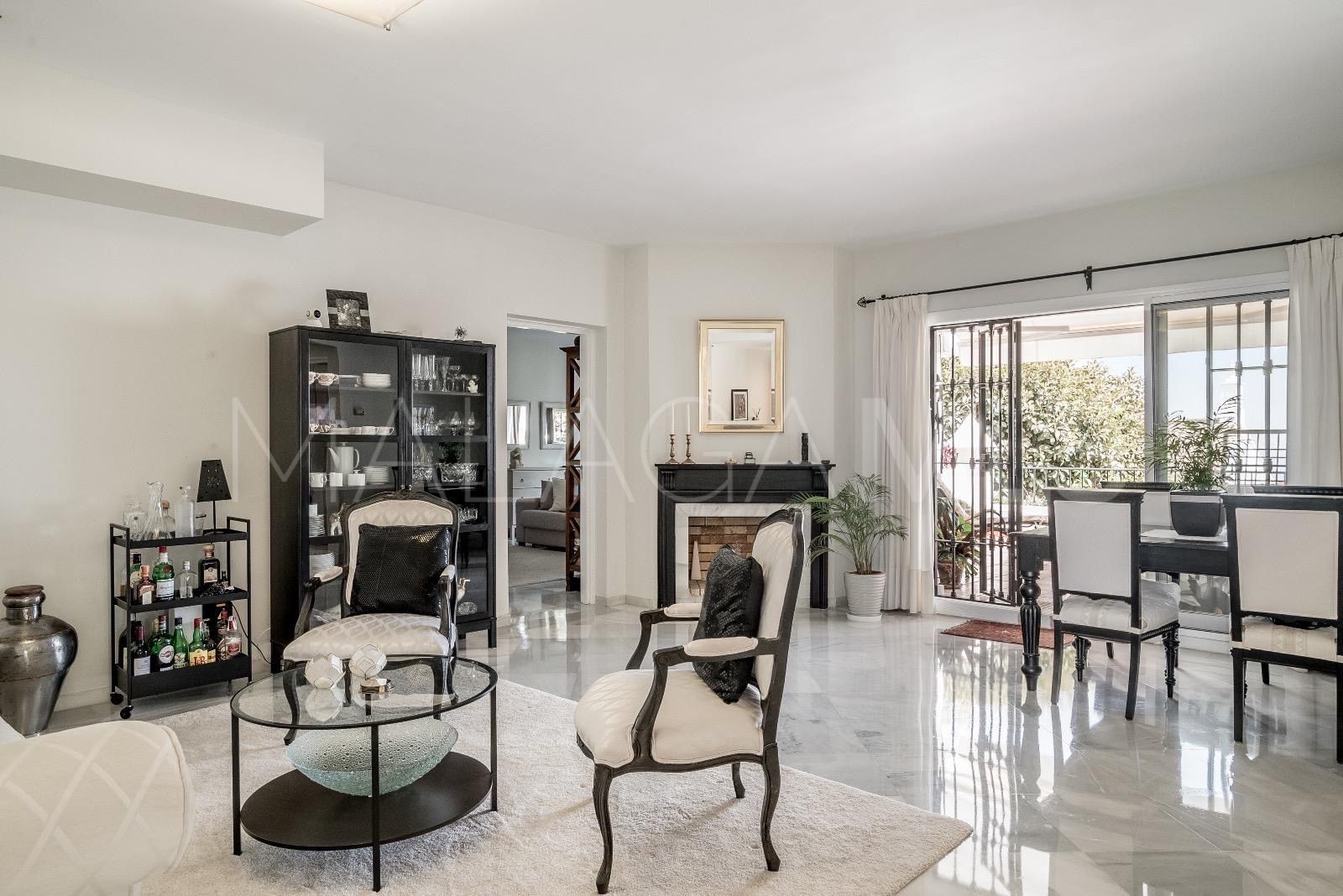 2 bedrooms apartment in Las Colinas de Marbella for sale