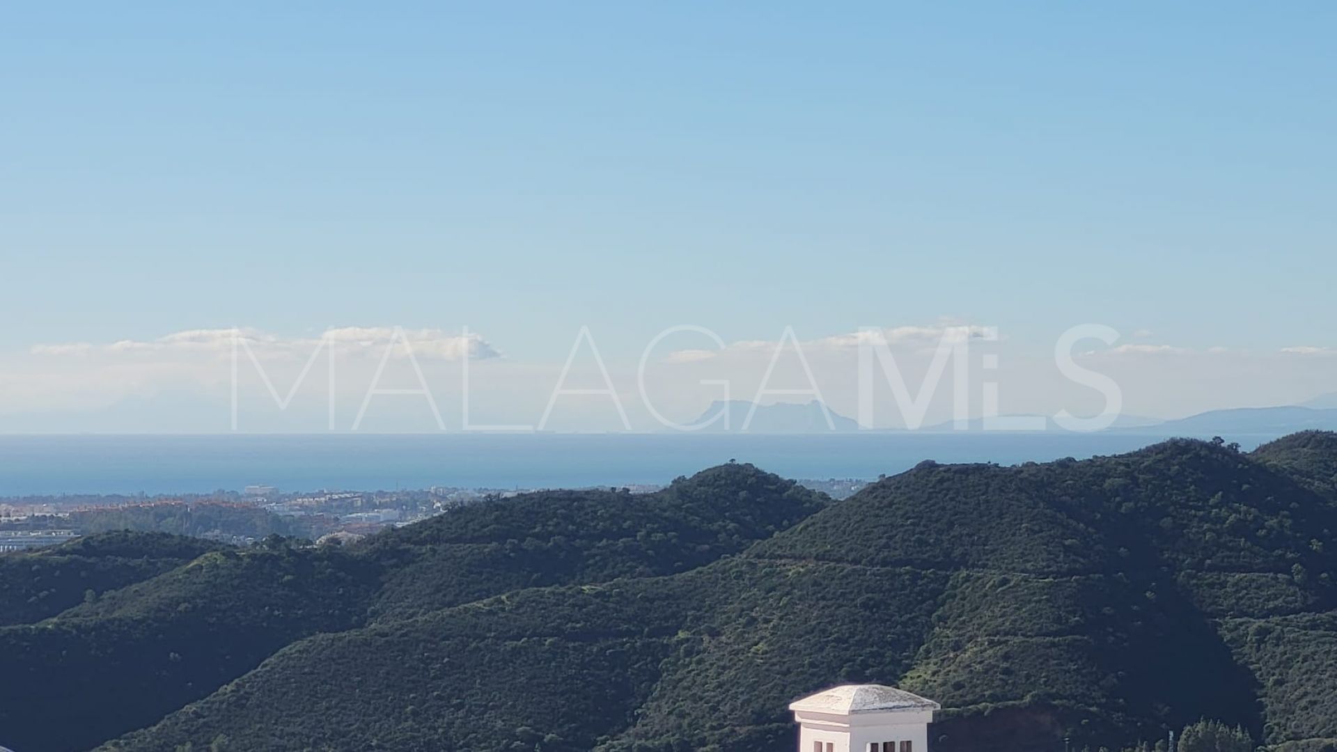 Duplex for sale in Cerros del Lago