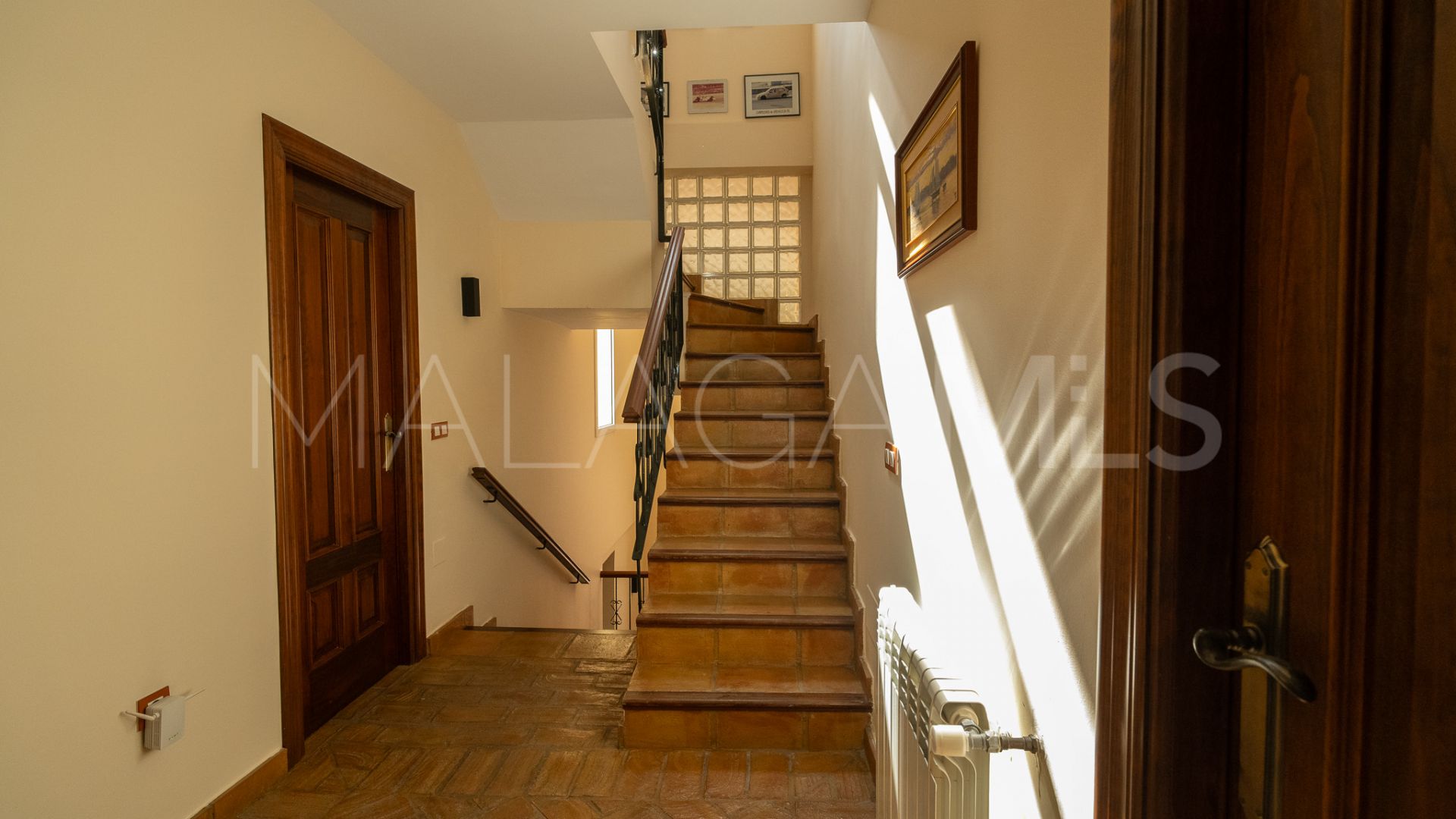 Villa for sale in Pinares de San Antón