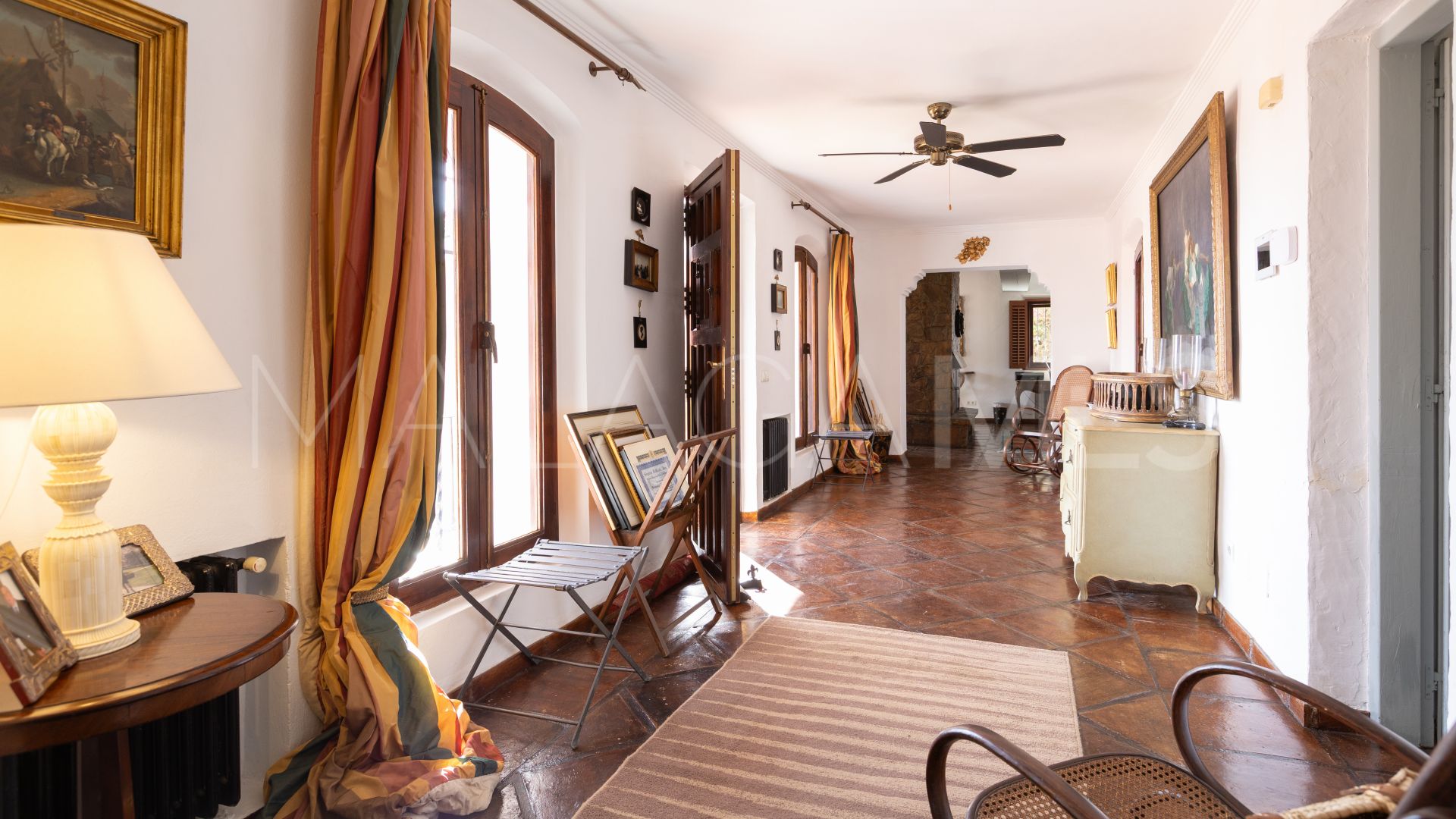 5 bedrooms villa for sale in Nueva Andalucia