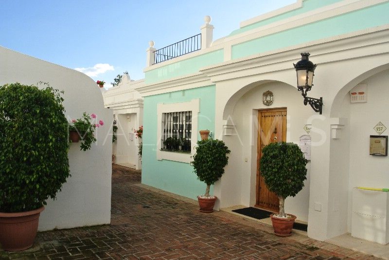 Aloha Pueblo, adosado for sale with 2 bedrooms