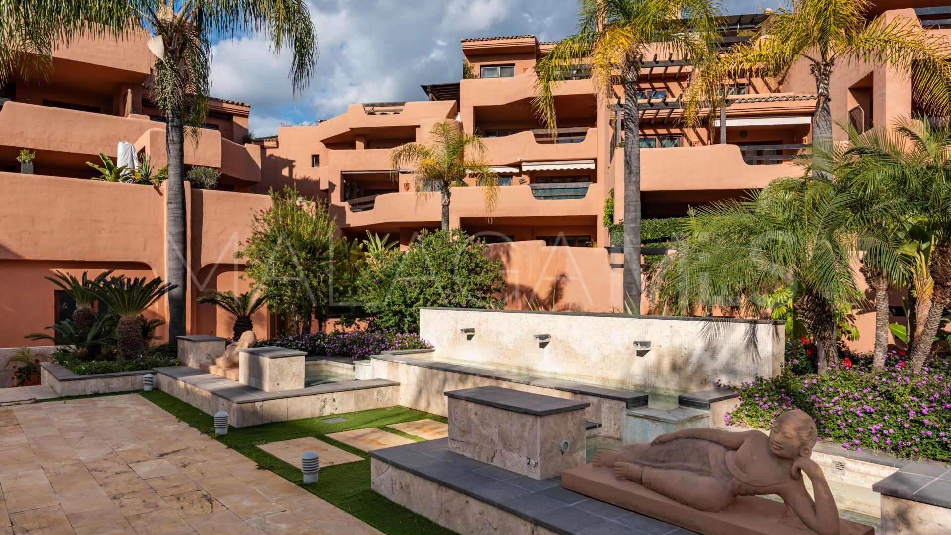 Lägenhet for sale in Estepona