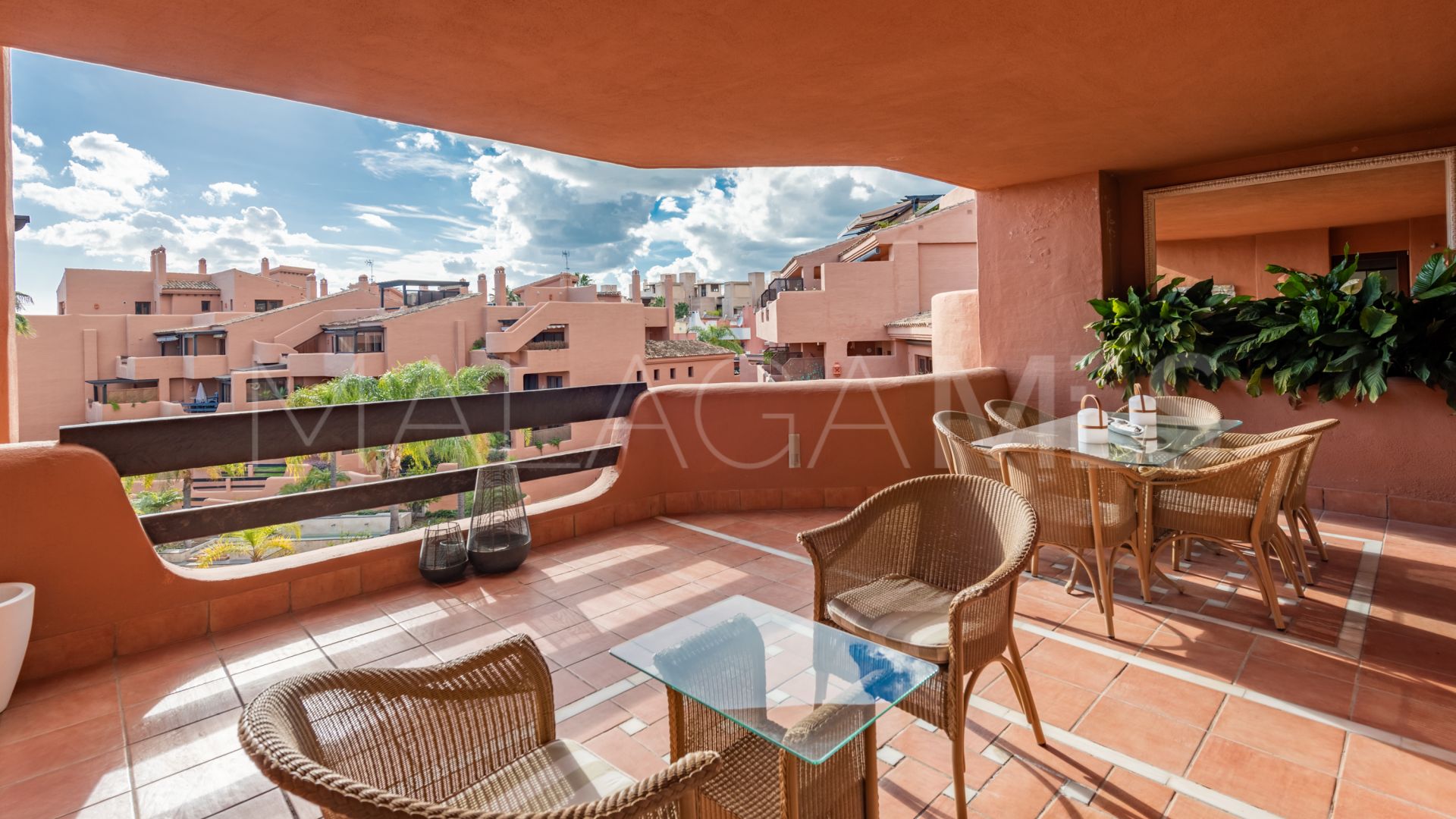 Lägenhet for sale in Estepona