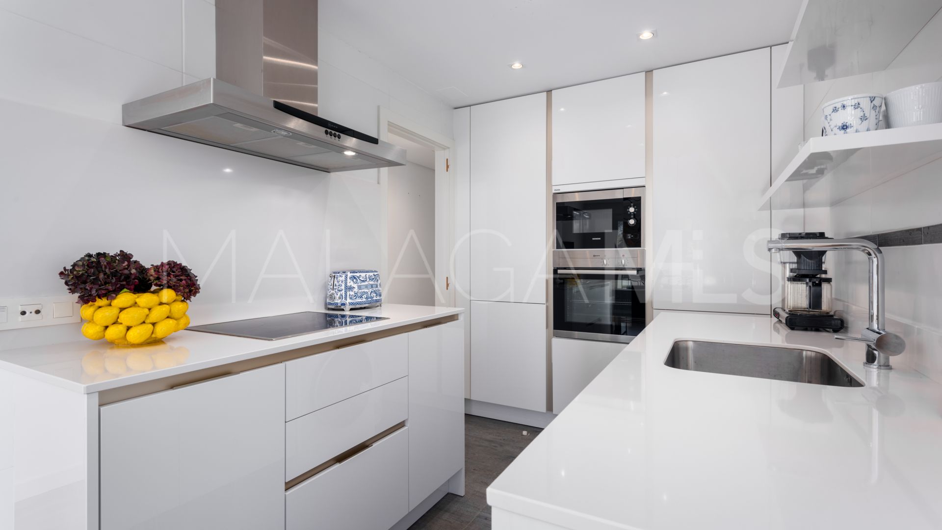 Buy apartamento in Benahavis de 2 bedrooms