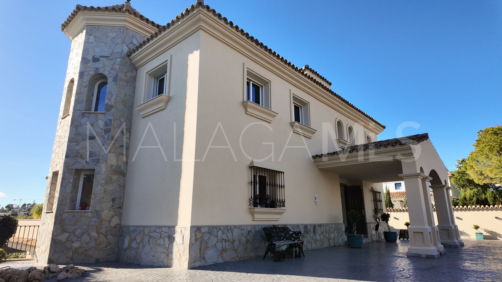 Casa with 4 bedrooms for sale in Supermanzana H