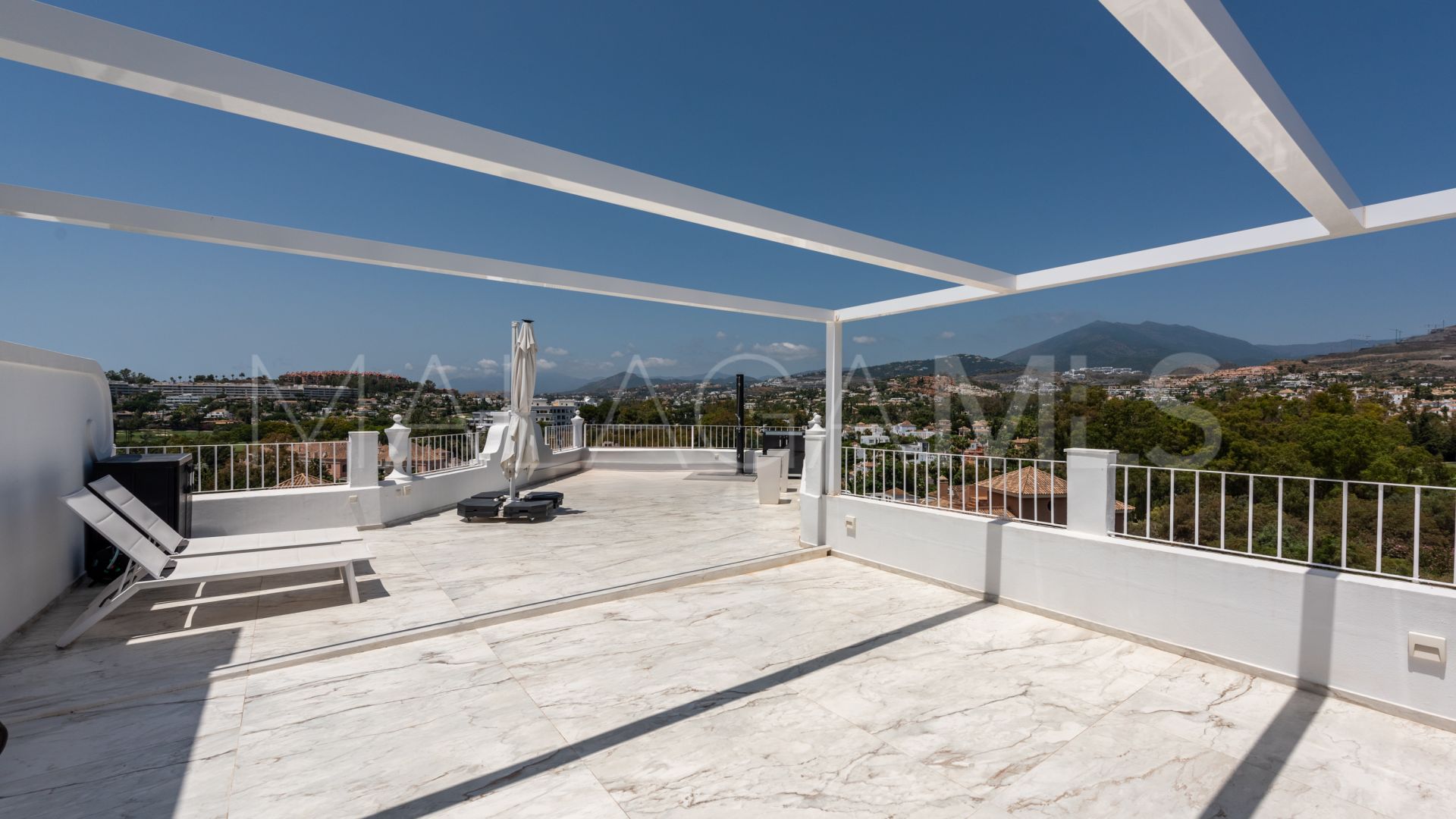 Maison de ville for sale in Aloha Pueblo