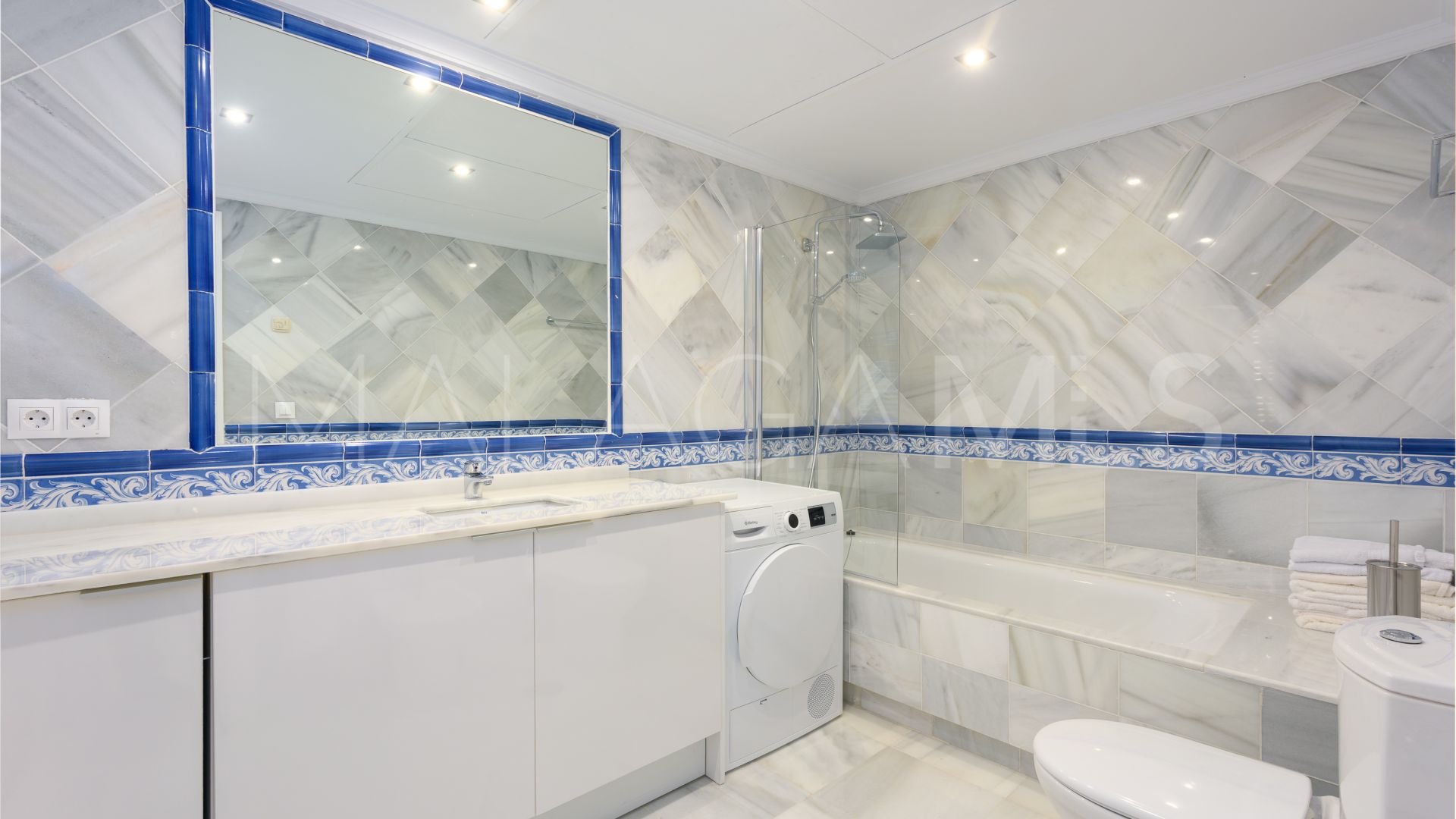 Ground floor apartment for sale in Monte Halcones
