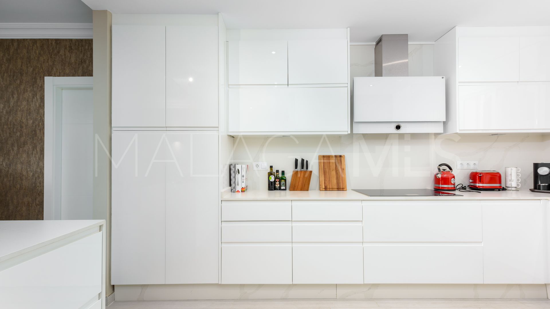 Ground floor apartment for sale in Monte Halcones