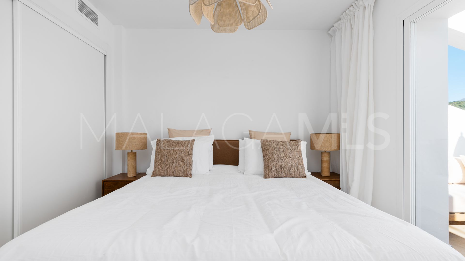 La Quinta apartment for sale