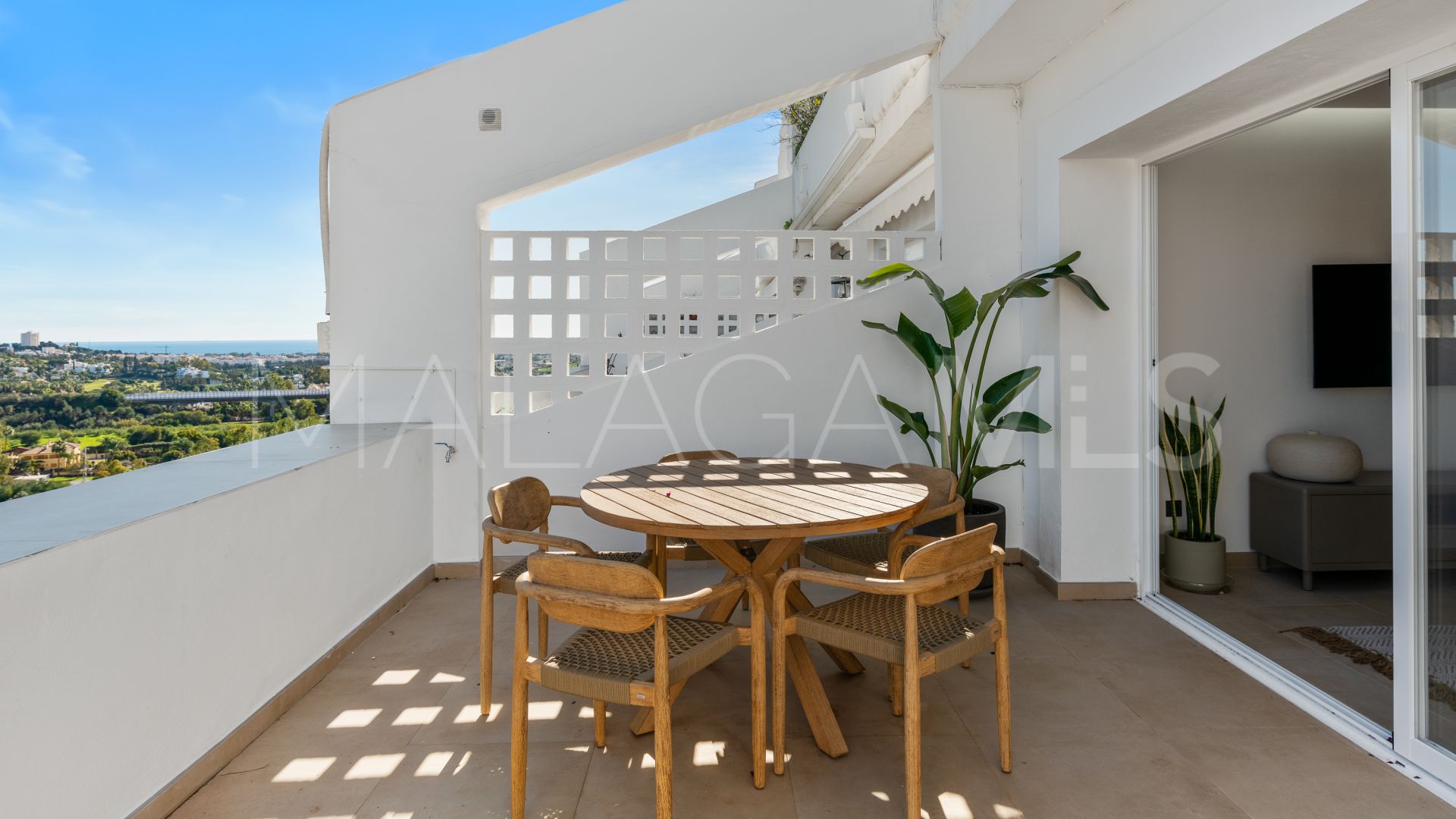 La Quinta apartment for sale