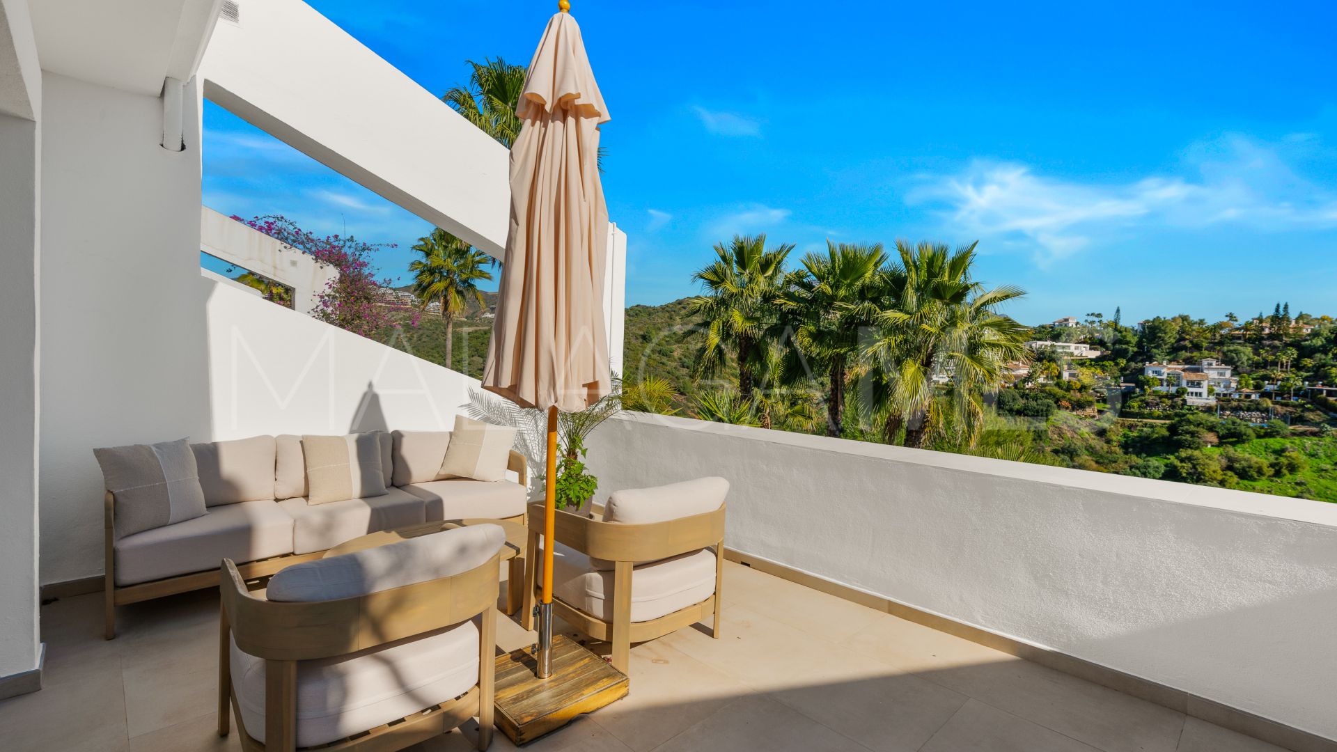 La Quinta apartment for sale