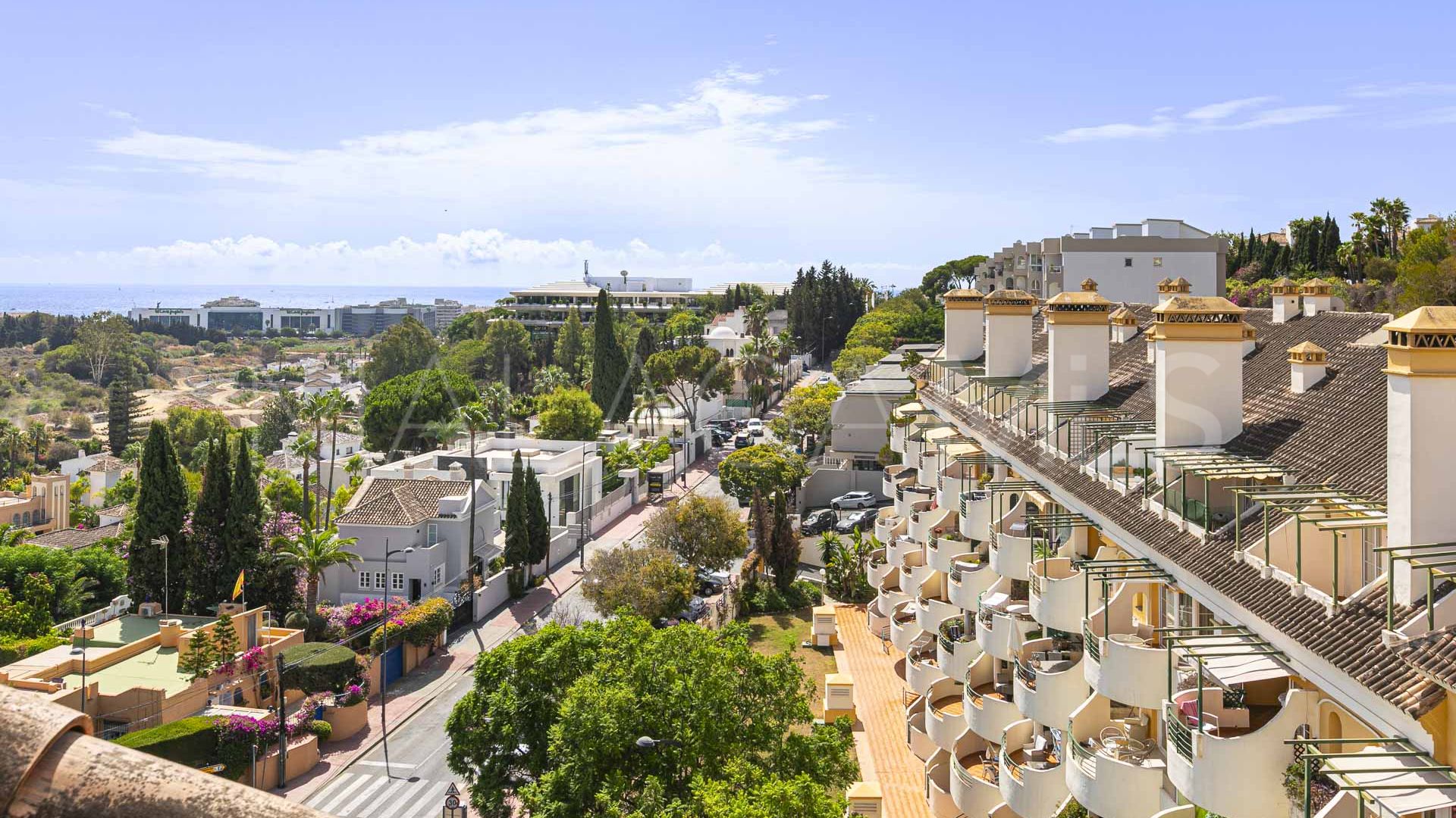 Lägenhet for sale in Nueva Andalucia