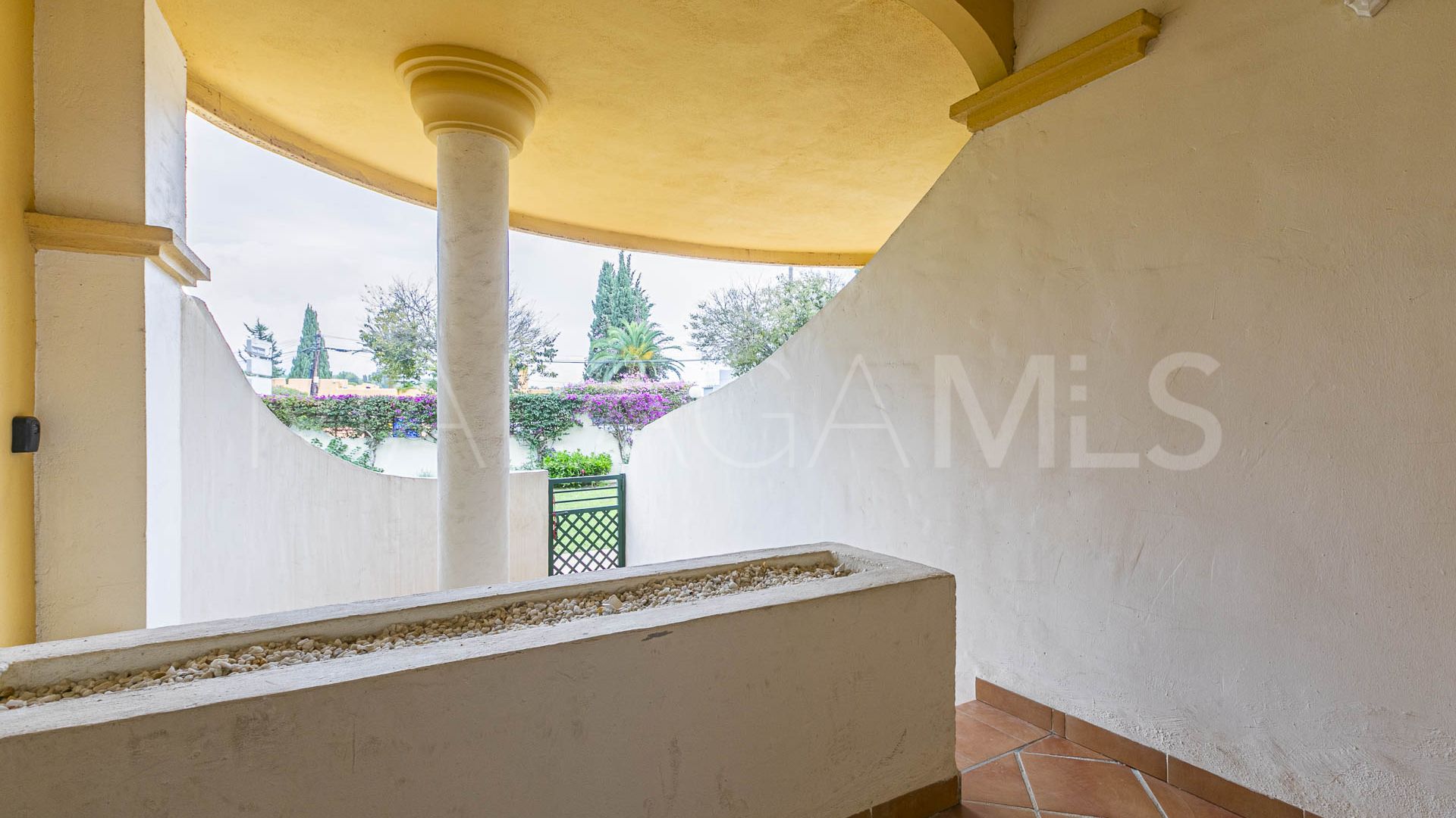 Lägenhet for sale in Nueva Andalucia