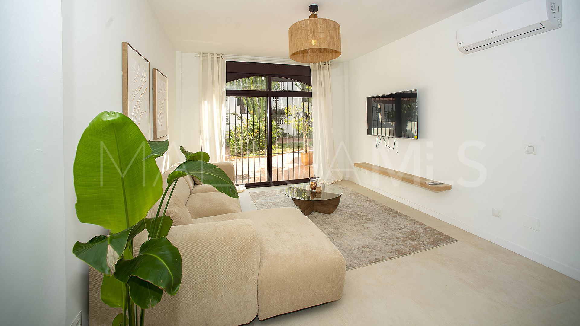 Appartement rez de chaussée for sale in Nueva Andalucia