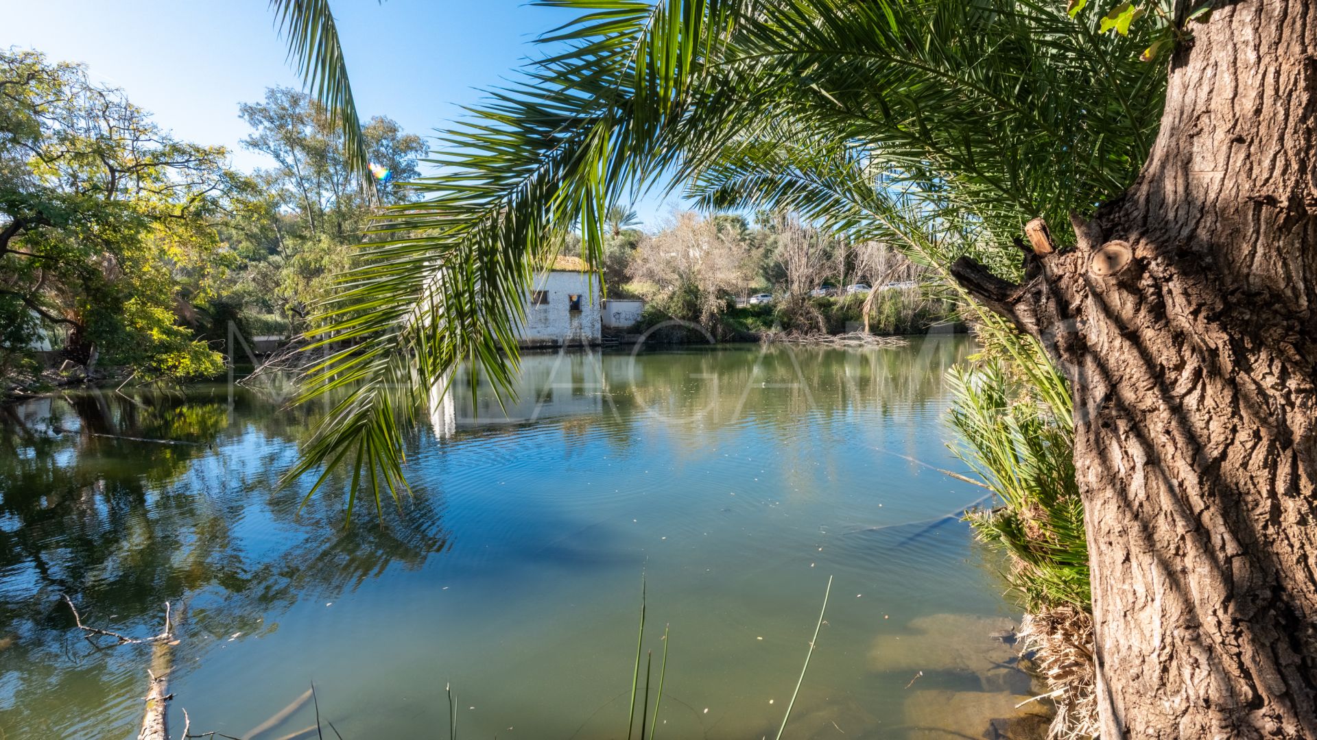 Lägenhet for sale in Country Club Las Brisas