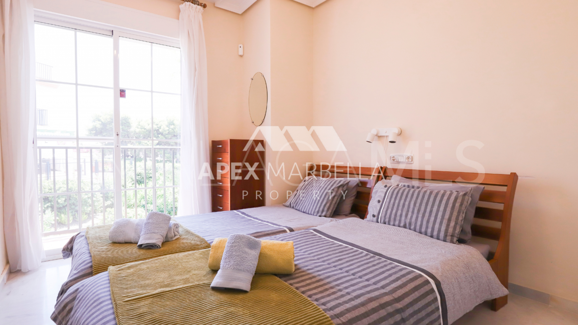 Cabopino, adosado for sale with 3 bedrooms