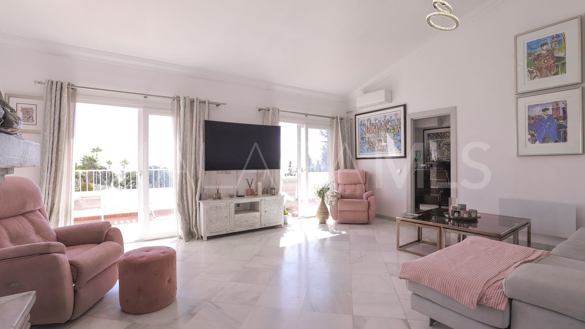 Se vende casa in Sitio de Calahonda de 4 bedrooms