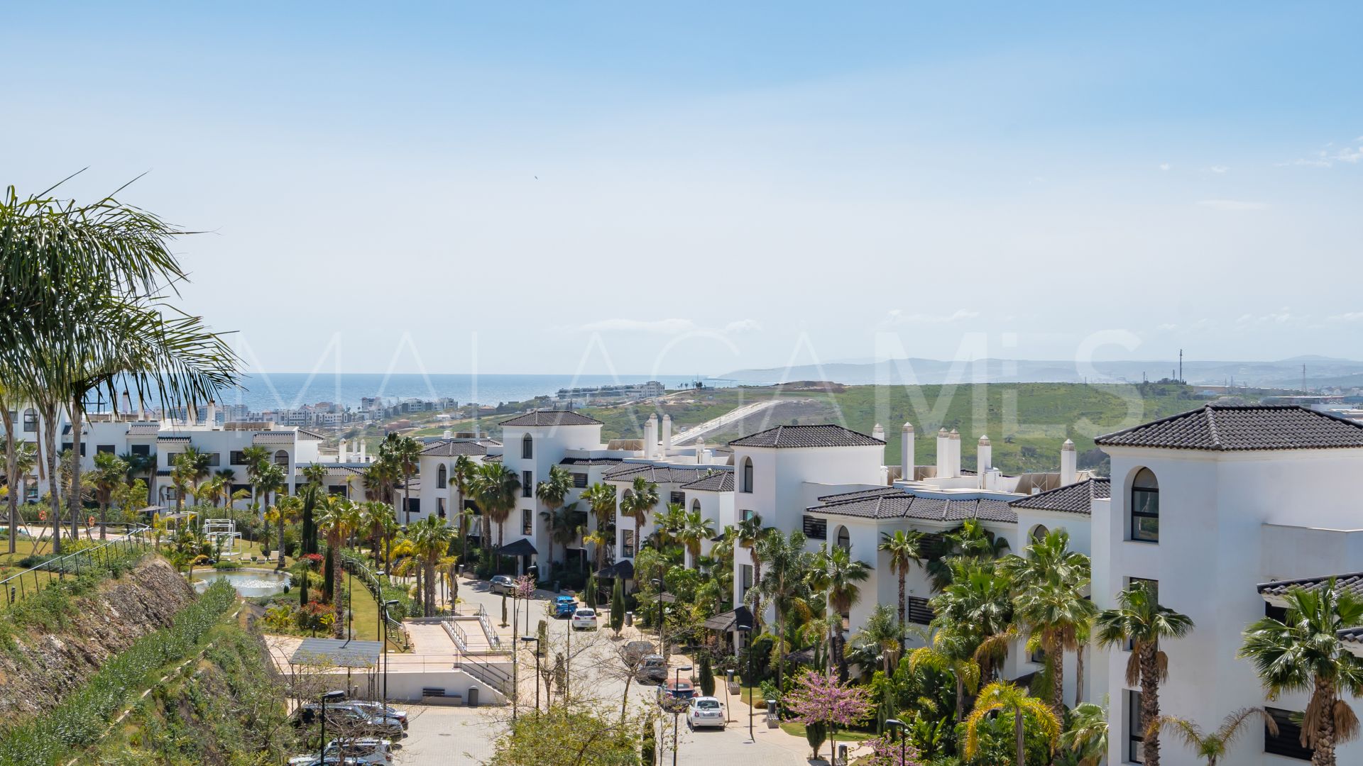Takvåning for sale in Mirador de Estepona Hills