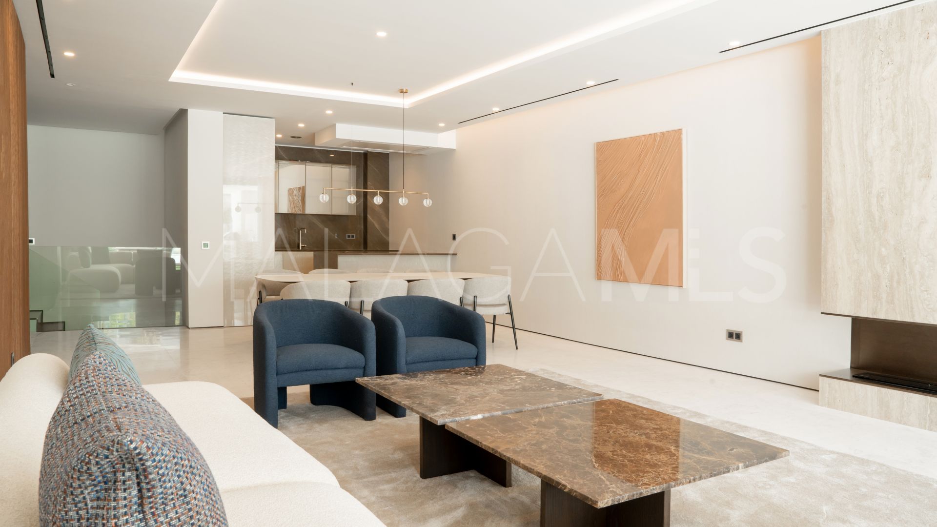 Duplex planta baja a la venta in Epic Marbella with 4 bedrooms