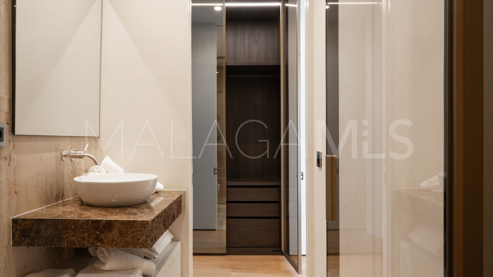 Duplex rez de chaussée for sale in Epic Marbella