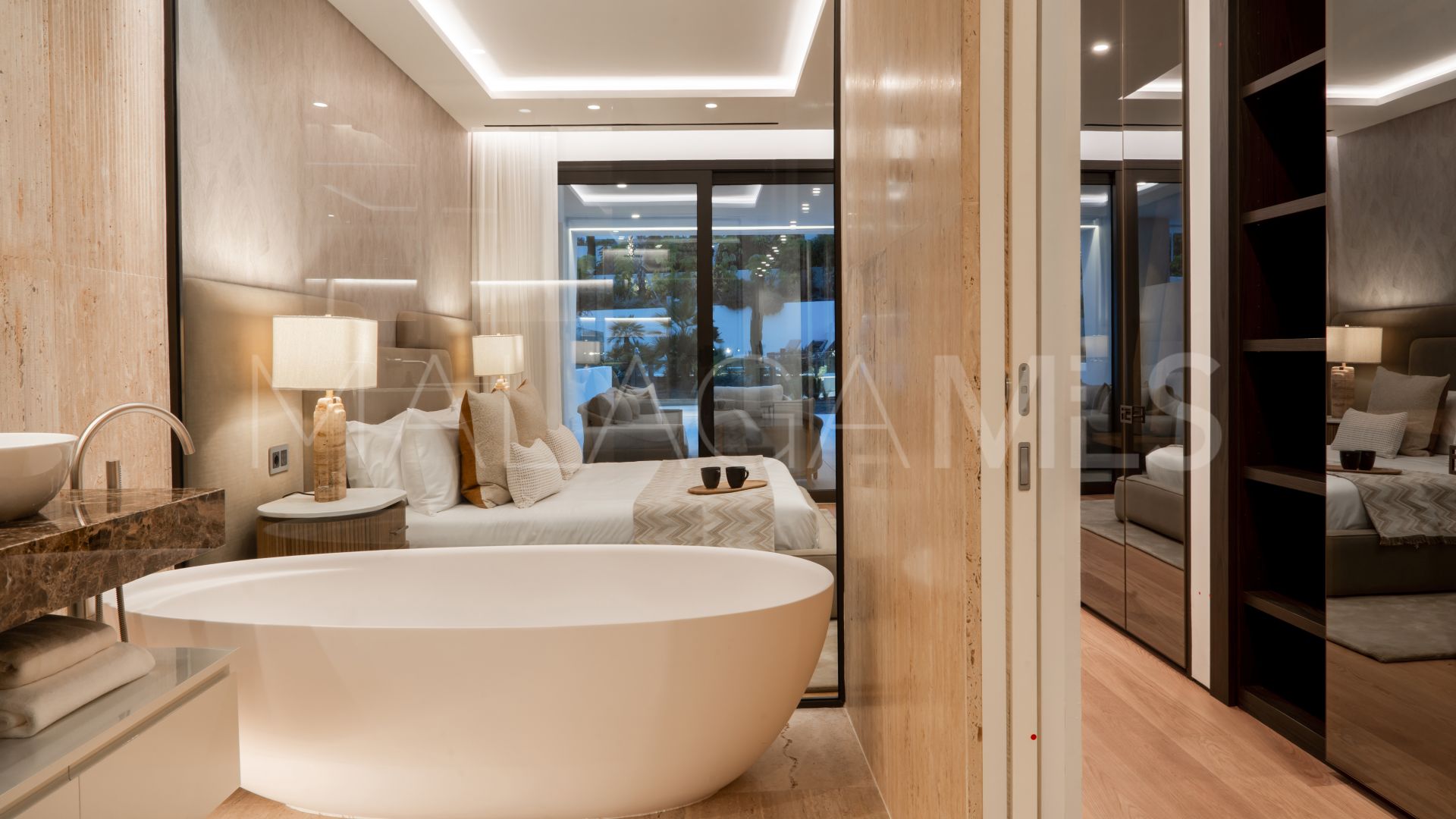 Duplex rez de chaussée for sale in Epic Marbella