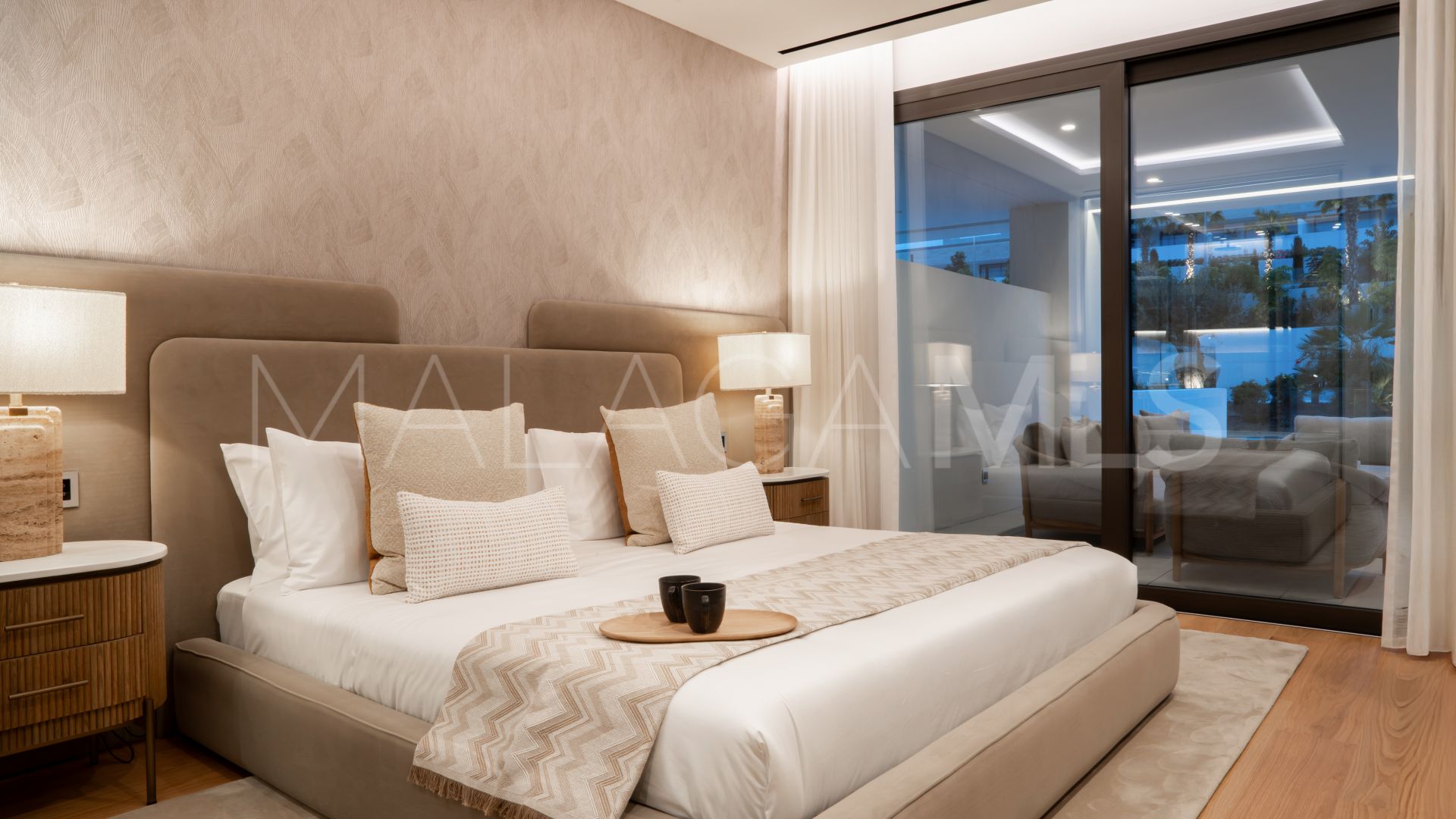 Duplex rez de chaussée for sale in Epic Marbella
