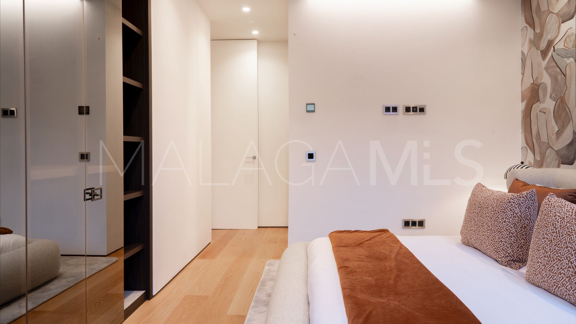 Duplex rez de chaussée for sale in Epic Marbella
