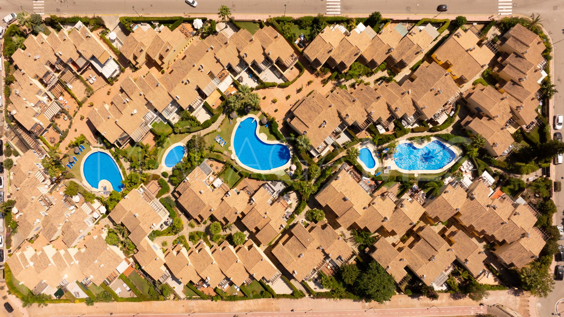 Buy town house in Azalea Beach