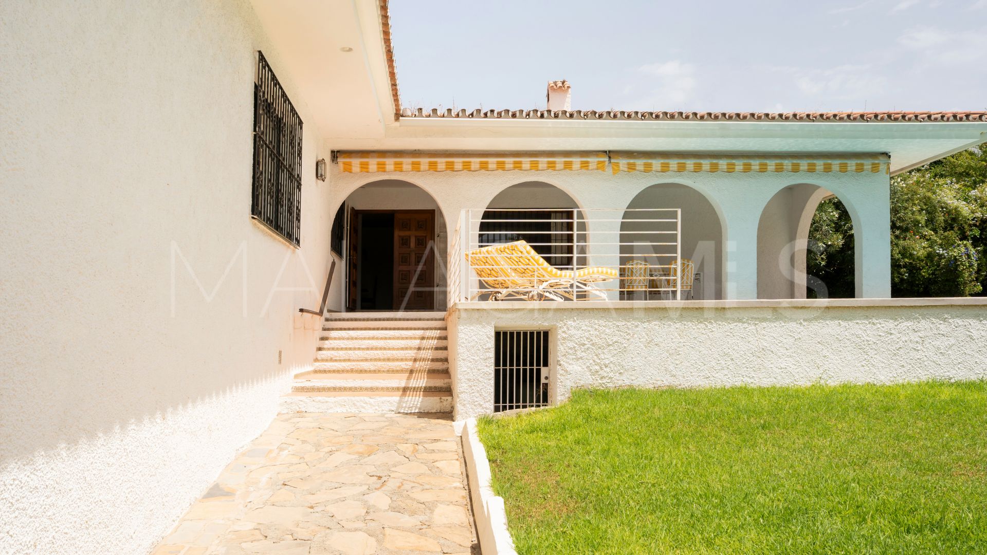Villa for sale in San Pedro de Alcantara