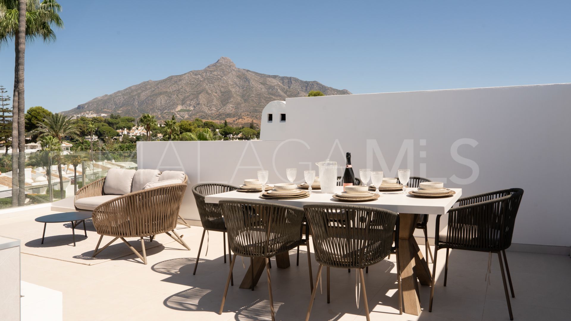 Zweistöckiges penthouse for sale in Los Dragos