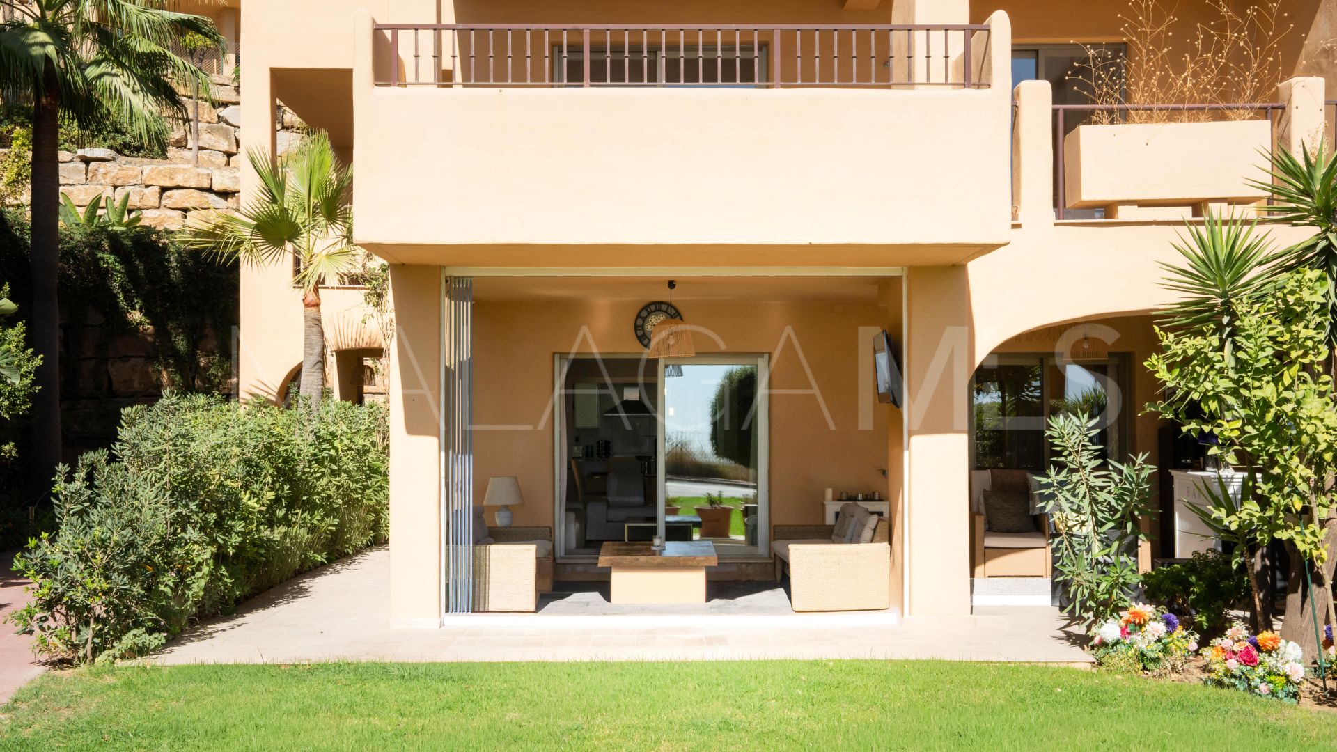 Apartamento planta baja for sale in Hacienda del Señorio de Cifuentes with 3 bedrooms