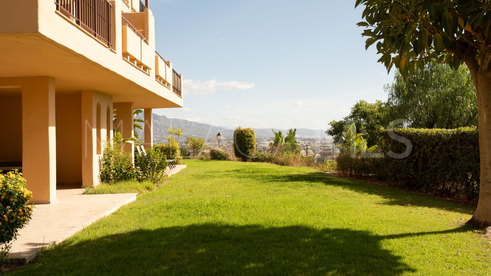 Apartamento planta baja for sale in Hacienda del Señorio de Cifuentes with 3 bedrooms