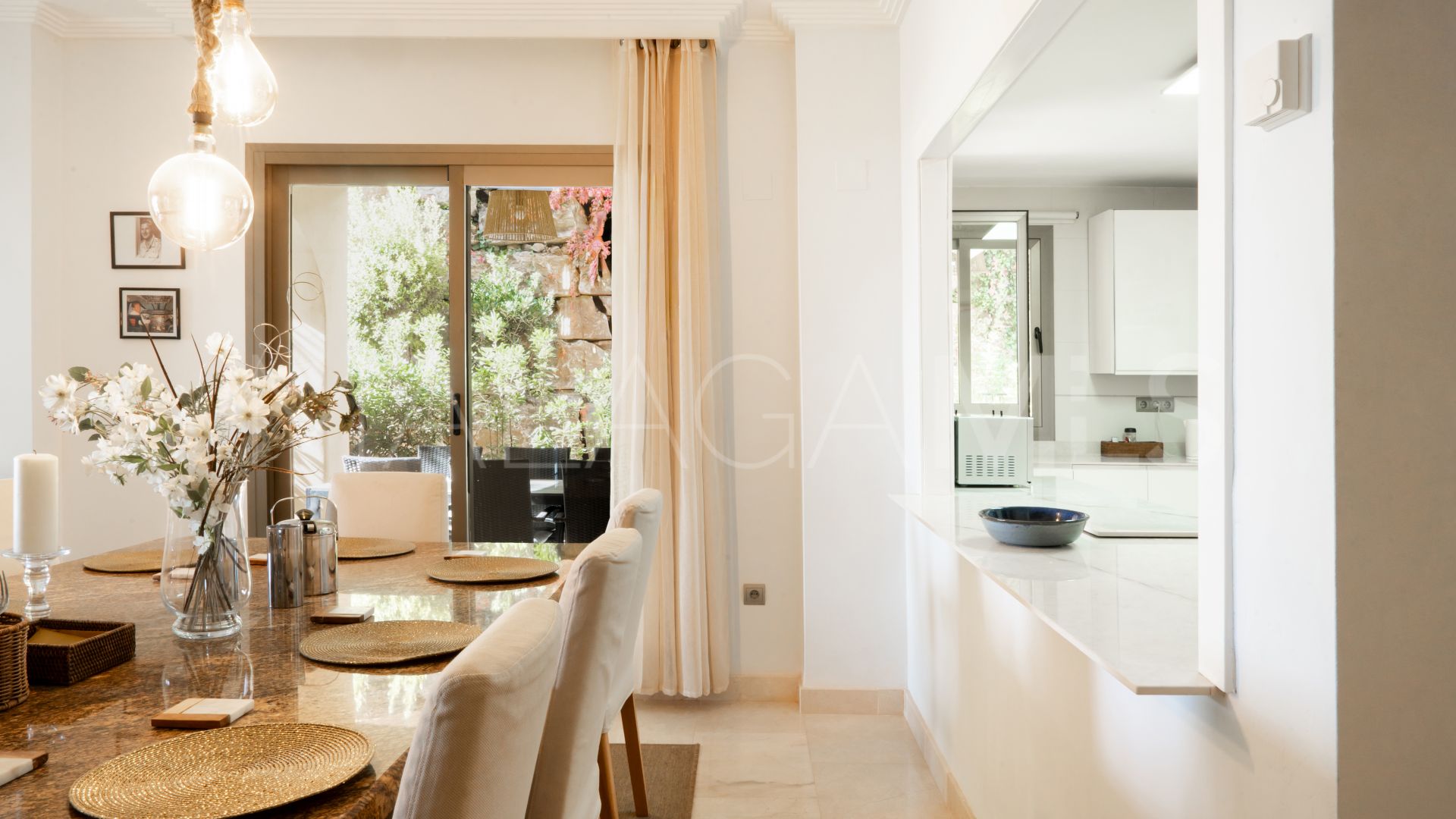 Apartamento planta baja for sale in Hacienda del Señorio de Cifuentes with 3 bedrooms