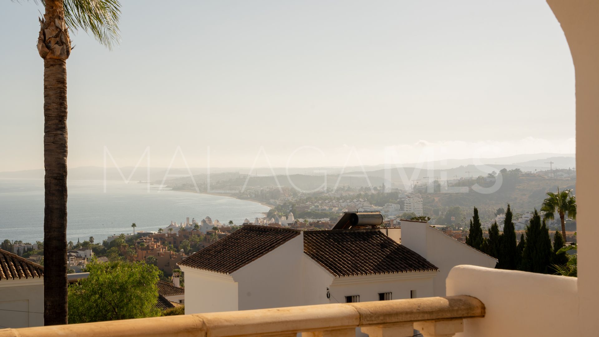 Buy villa with 5 bedrooms in Seghers