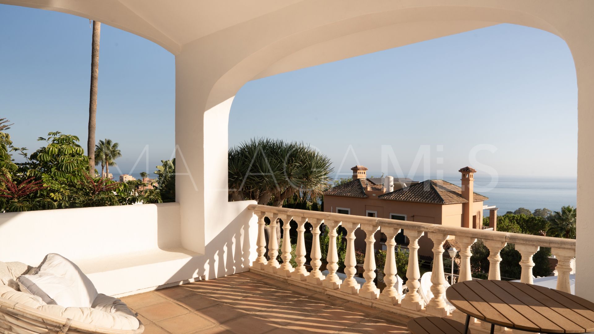 Buy villa with 5 bedrooms in Seghers