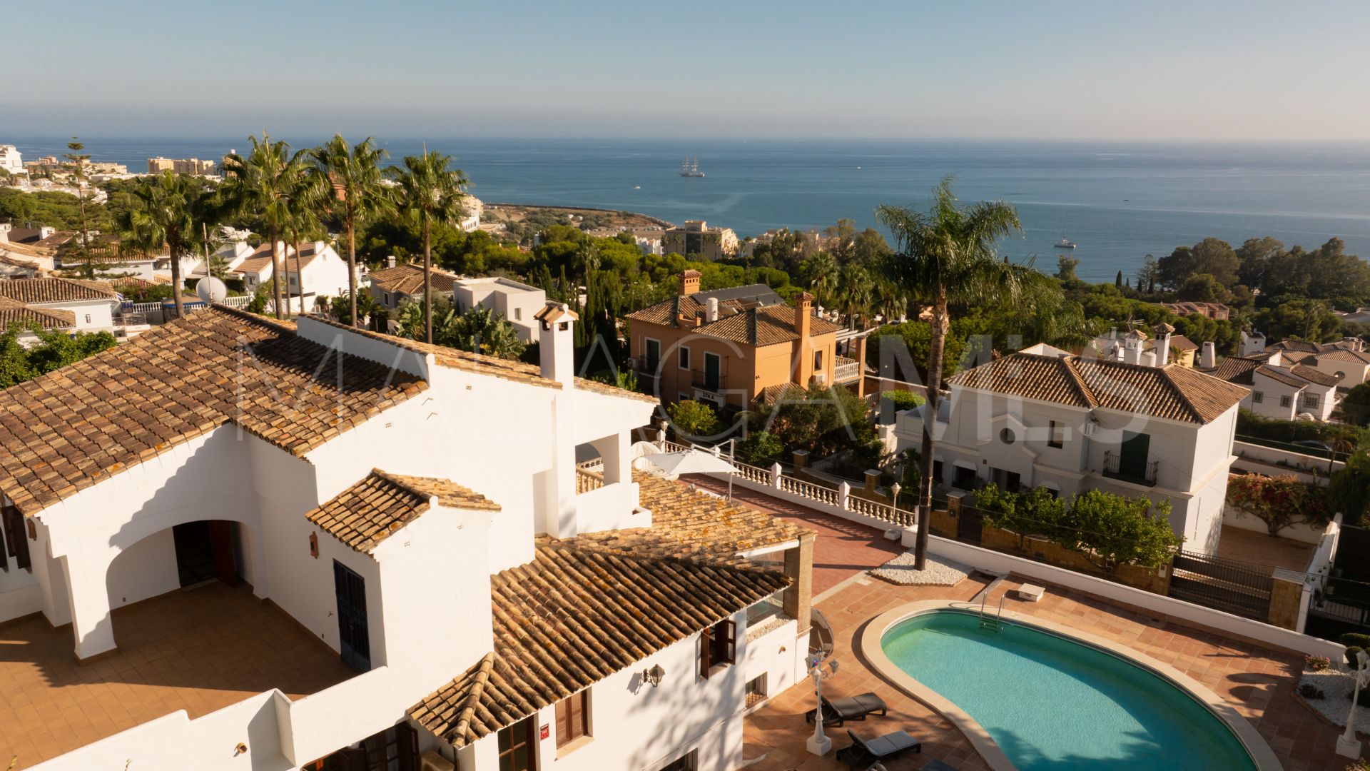 Buy villa with 5 bedrooms in Seghers