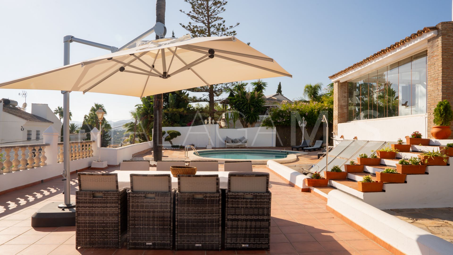 Buy villa with 5 bedrooms in Seghers