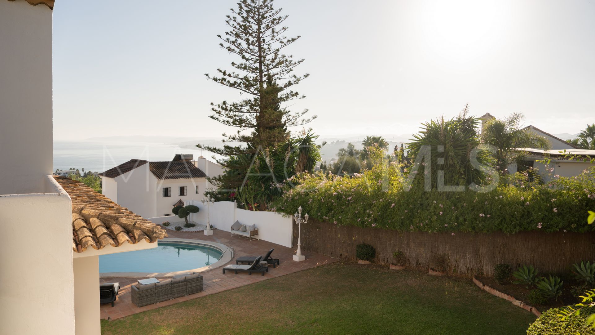 Buy villa with 5 bedrooms in Seghers
