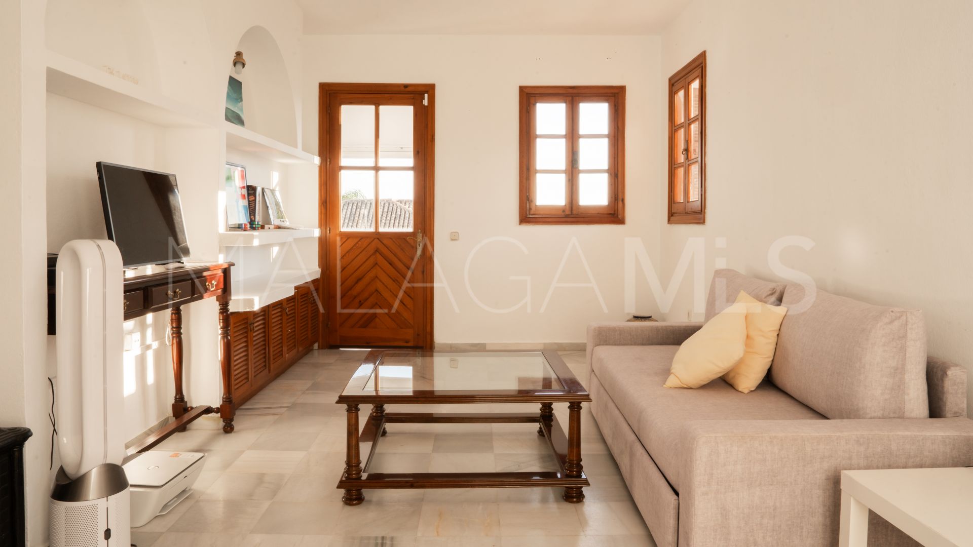 Buy villa with 5 bedrooms in Seghers