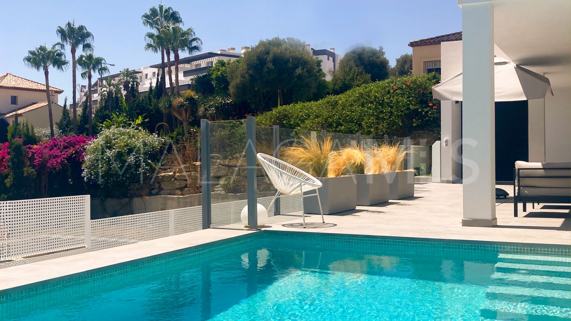 Buy villa in Valle Romano