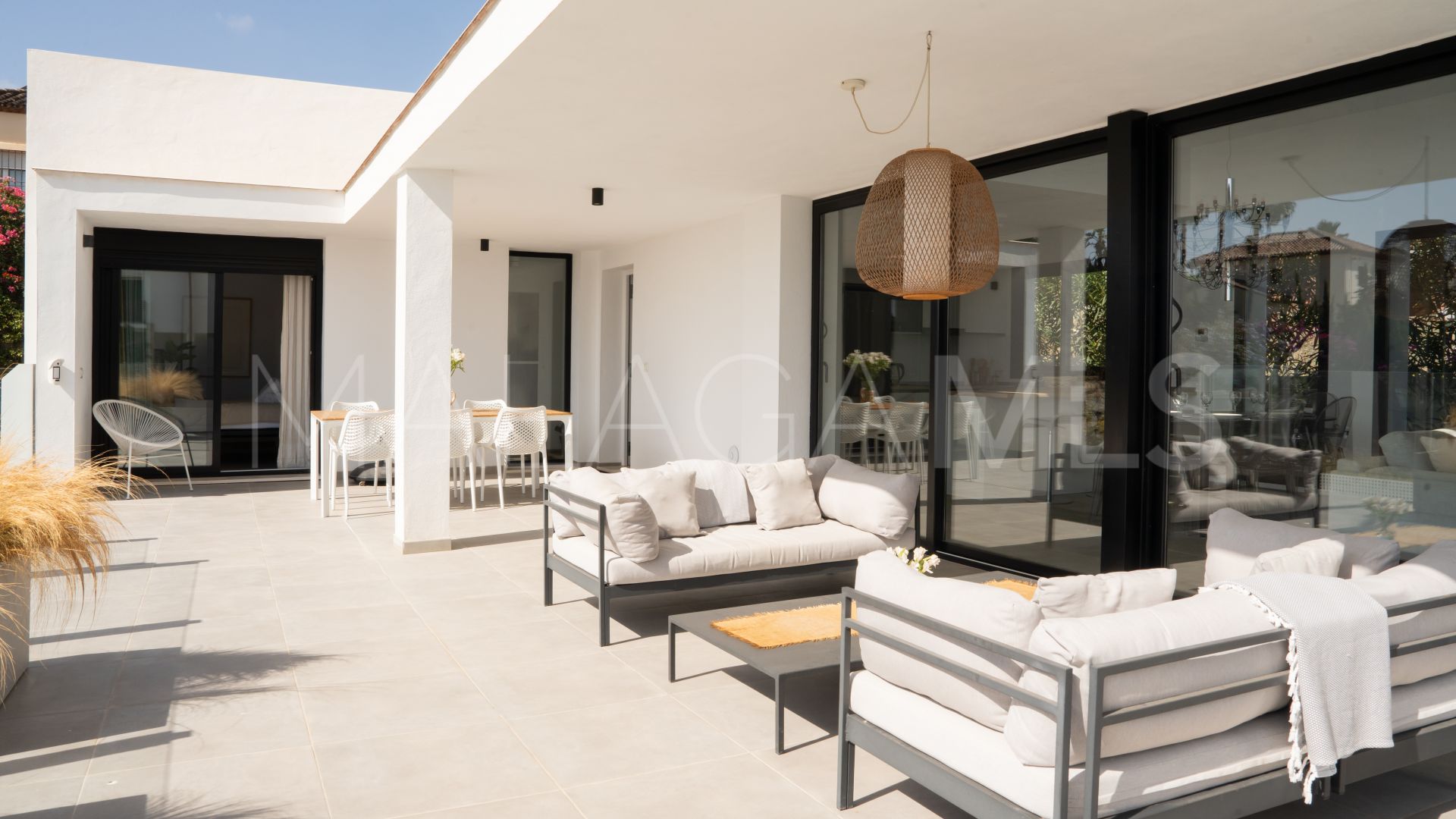 Villa for sale in Valle Romano