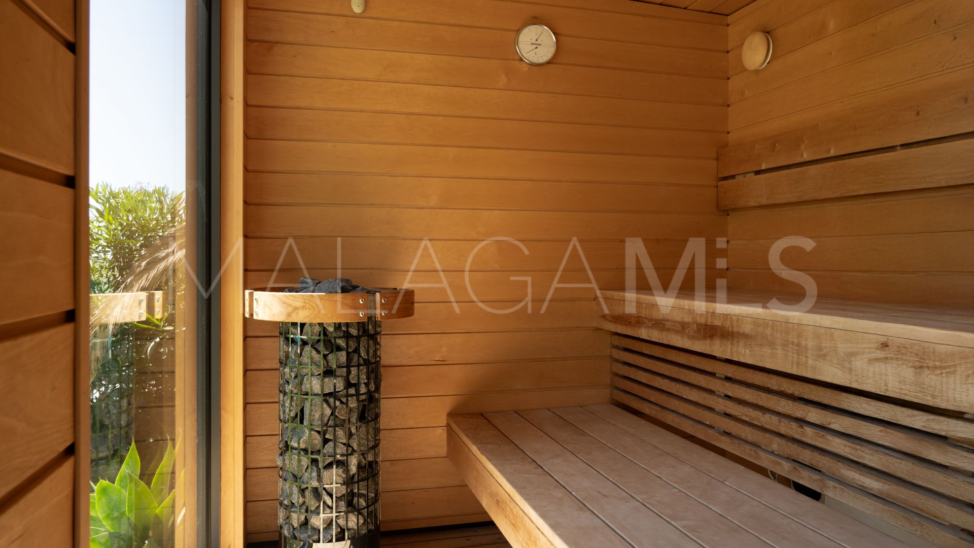 Villa for sale in Paraiso Alto