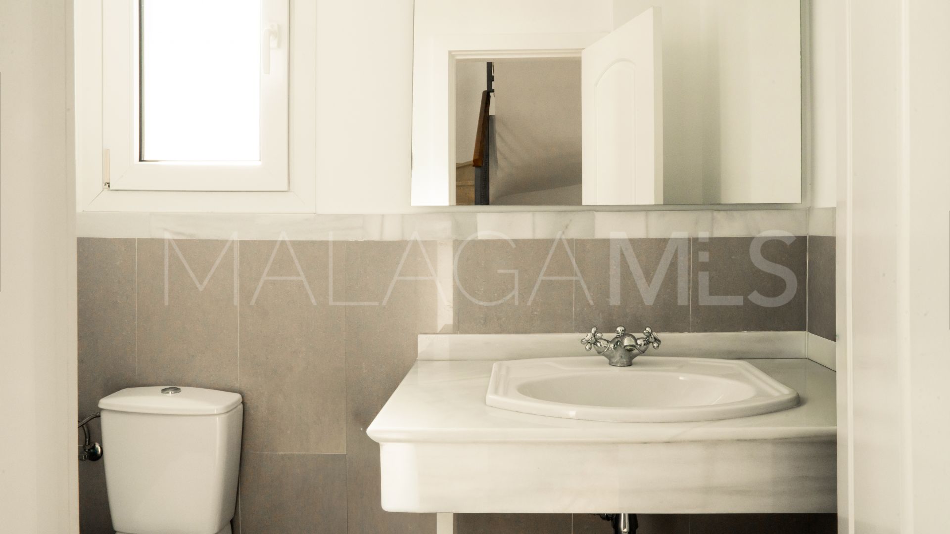 Villa for sale in La Resina Golf