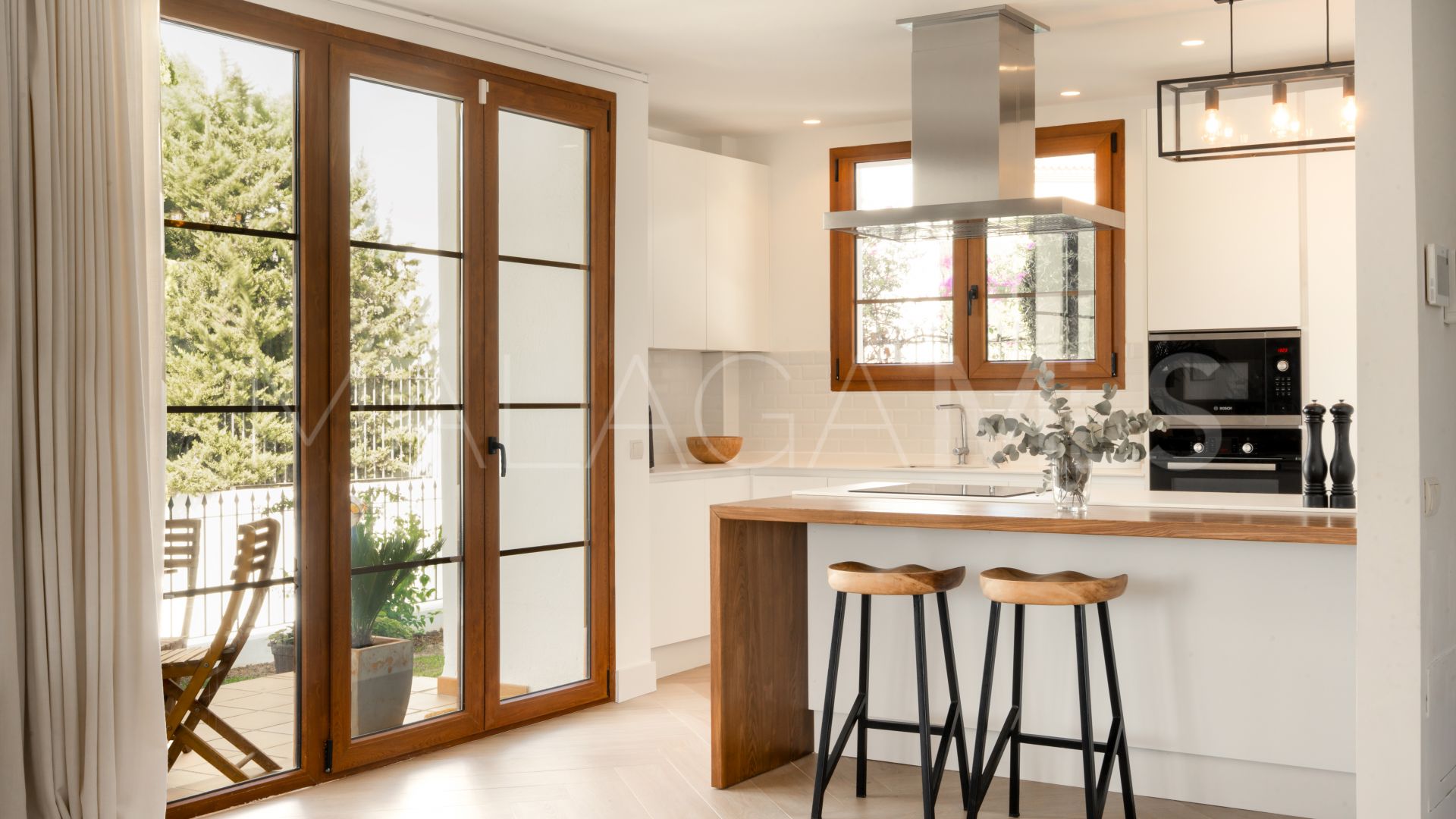 Villa for sale in La Resina Golf