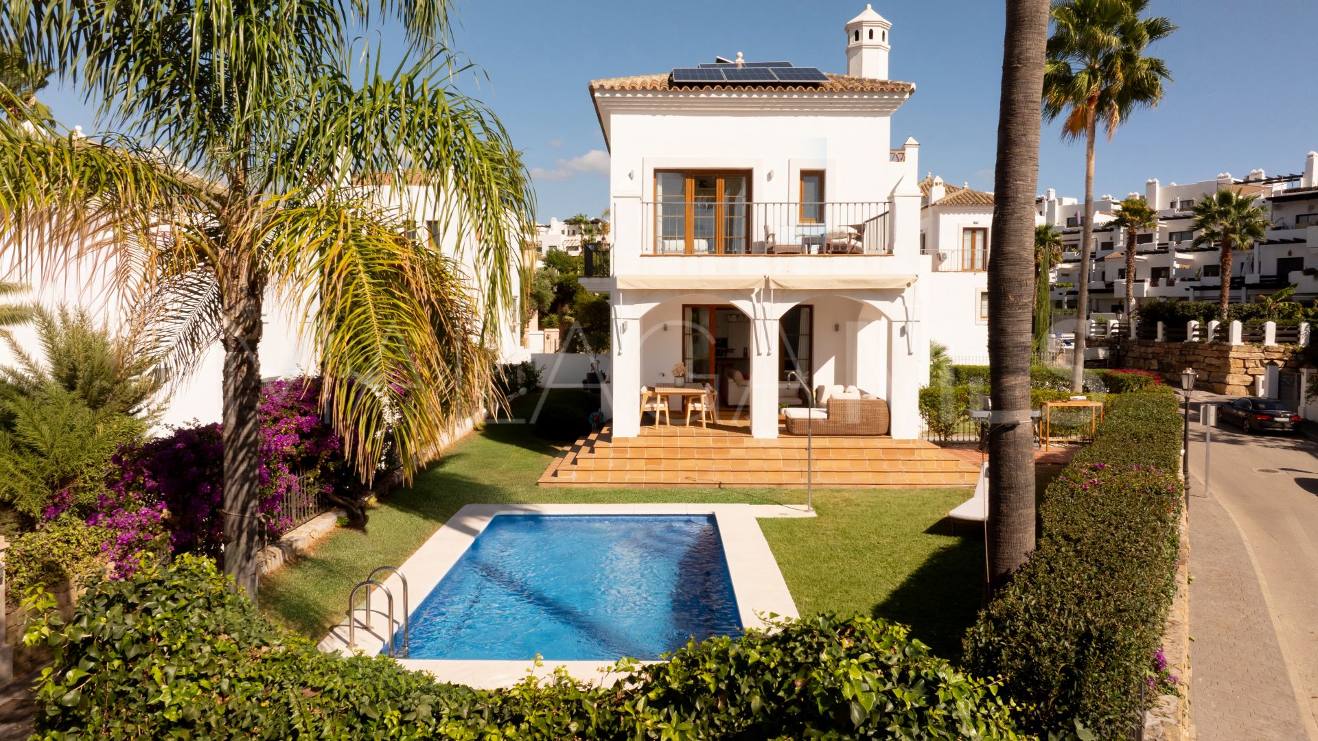 Villa for sale in La Resina Golf